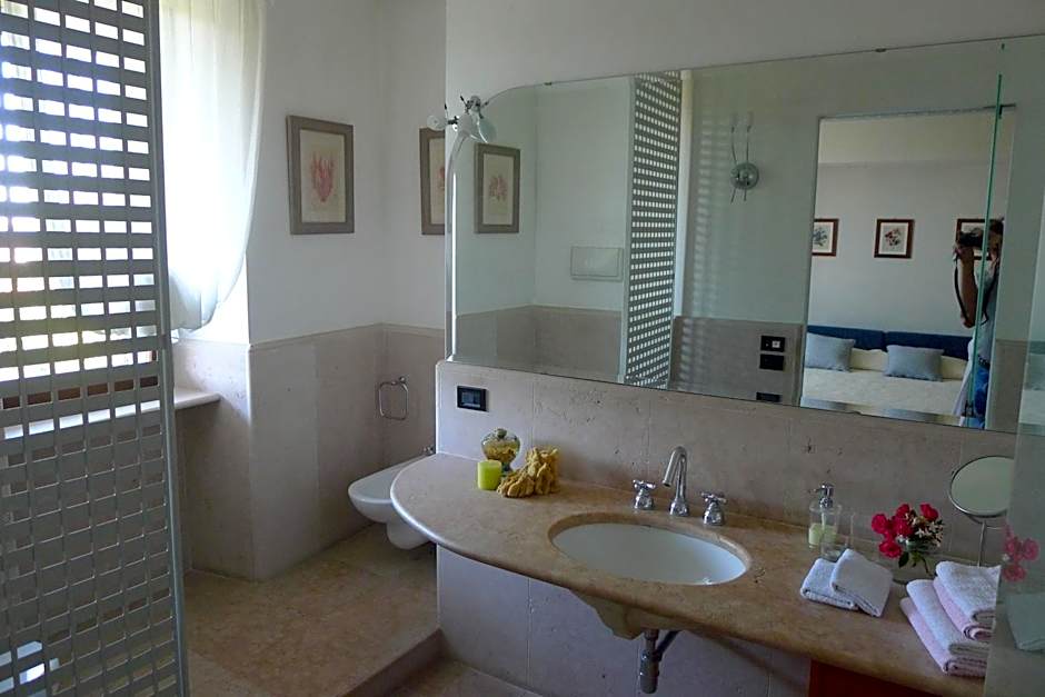 B&b La Corte Dei Gelsomini – Ponteranica, VA