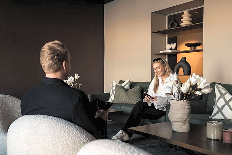 Enter St Elisabeth Suites & Spa