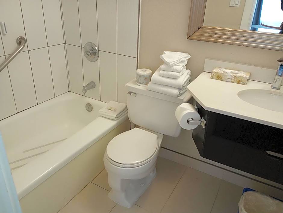 Quality Inn Downtown Inner Harbour