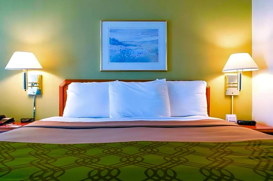 Econo Lodge Willowbrook