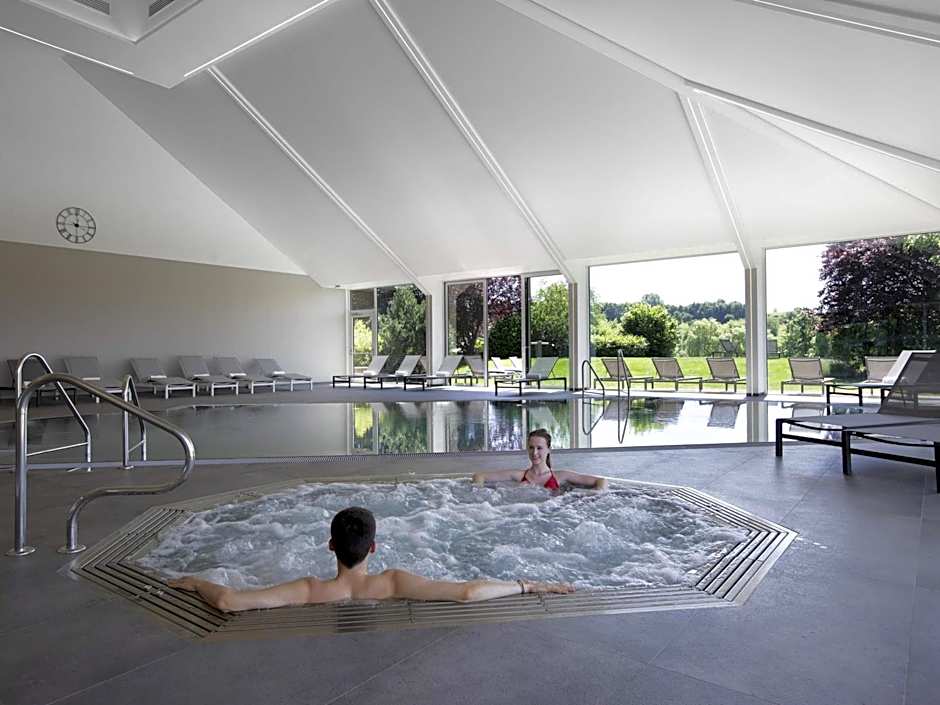 Mercure Luxembourg Kikuoka Golf and Spa
