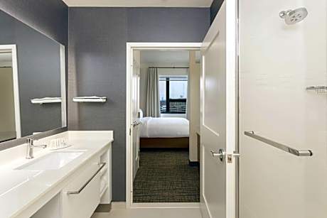 King Studio with Sofa Bed