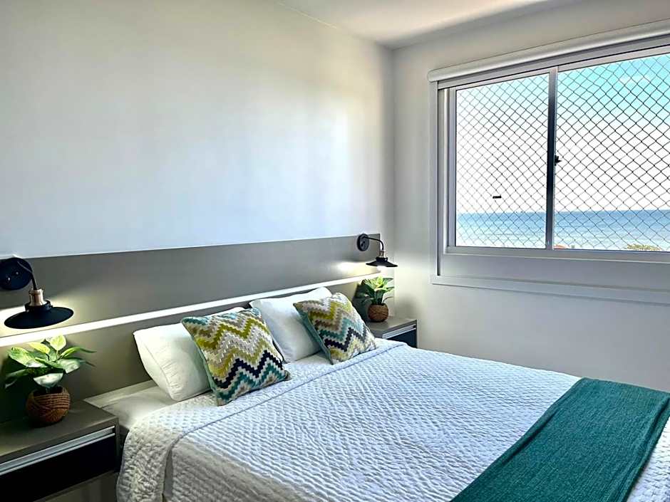 Celebrando a Vida! Piscina Aquecida, B. Carrero