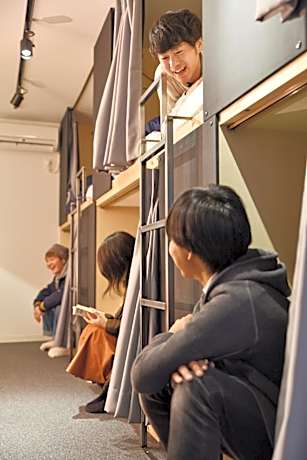 Tomarigi Hostel