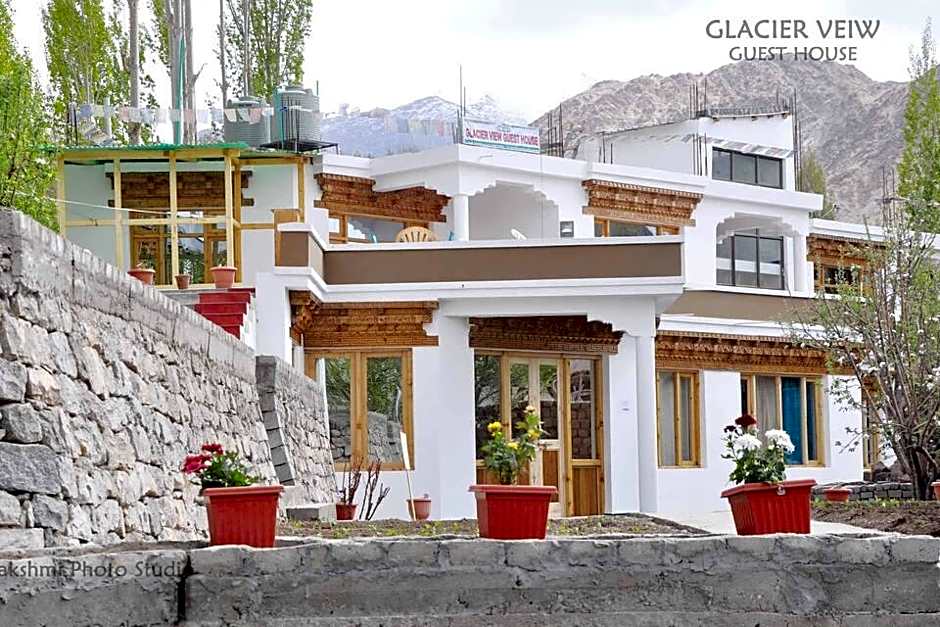 Glacier View Guest House