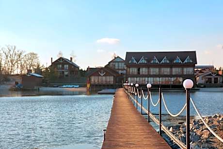 Waterloo Village