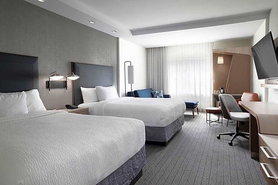 Courtyard by Marriott Hot Springs