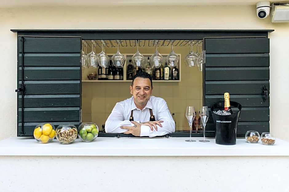 Sperone Hotel