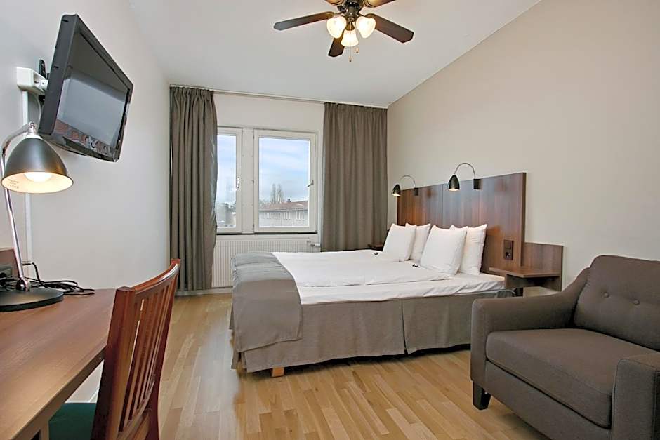 First Hotel Brommaplan