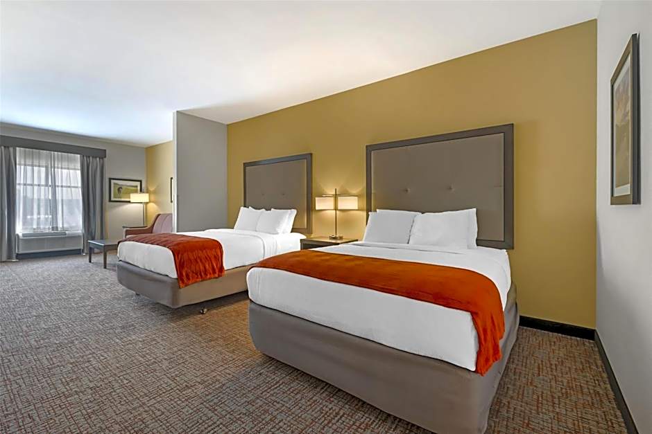 Best Western Plus Elizabethtown Inn & Suites