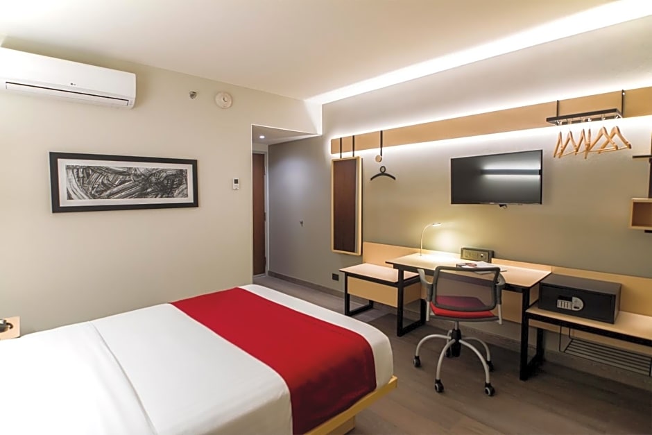 City Express Plus by Marriott Ciudad de México Mundo E