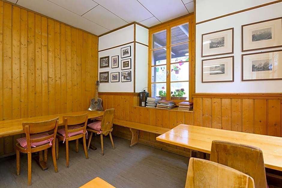 ALPENHOF Mountain Lodge