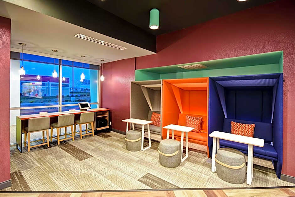 Tru by Hilton Fort Wayne, IN