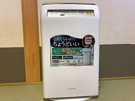 Japanese-Style Room