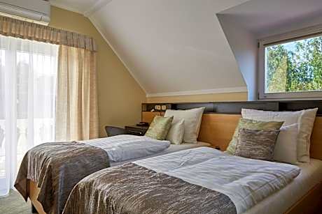 Standard Double or Twin Room with Balcony