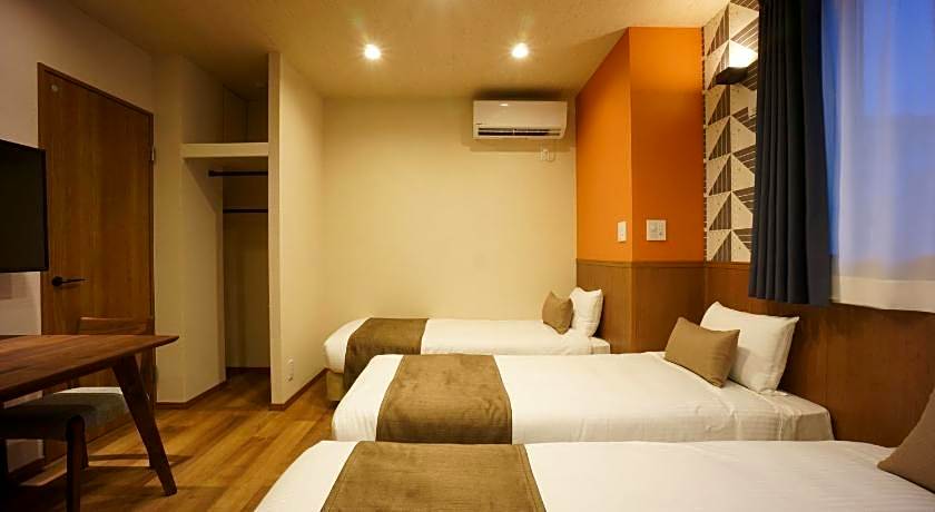 WIRES HOTEL James zaka