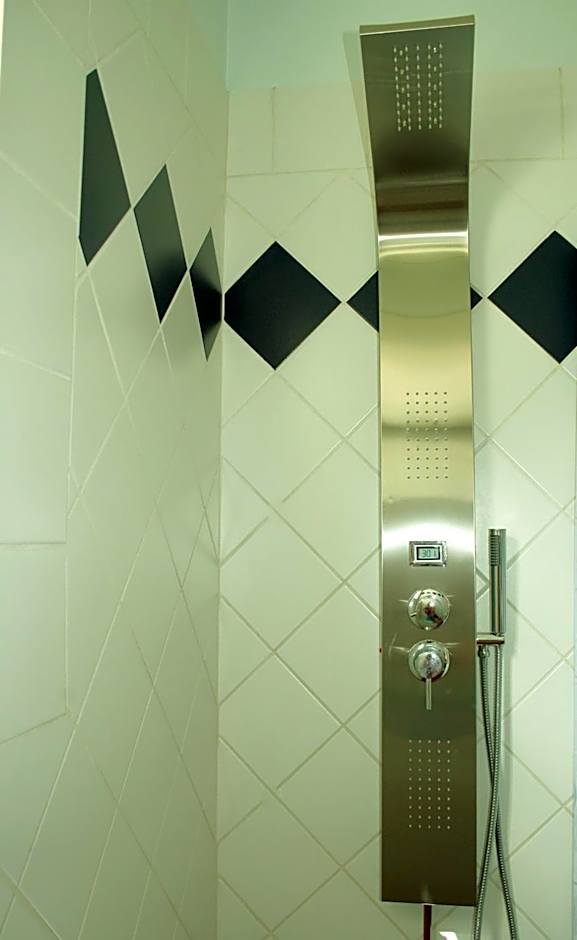 Karibu Aruba Boutique Hotel