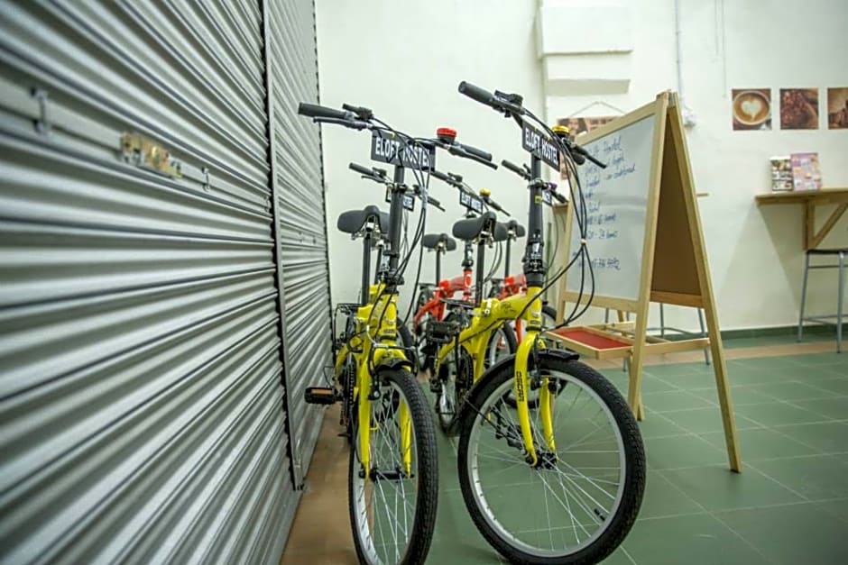 Vloft Backpackers Hostel by ZUZU