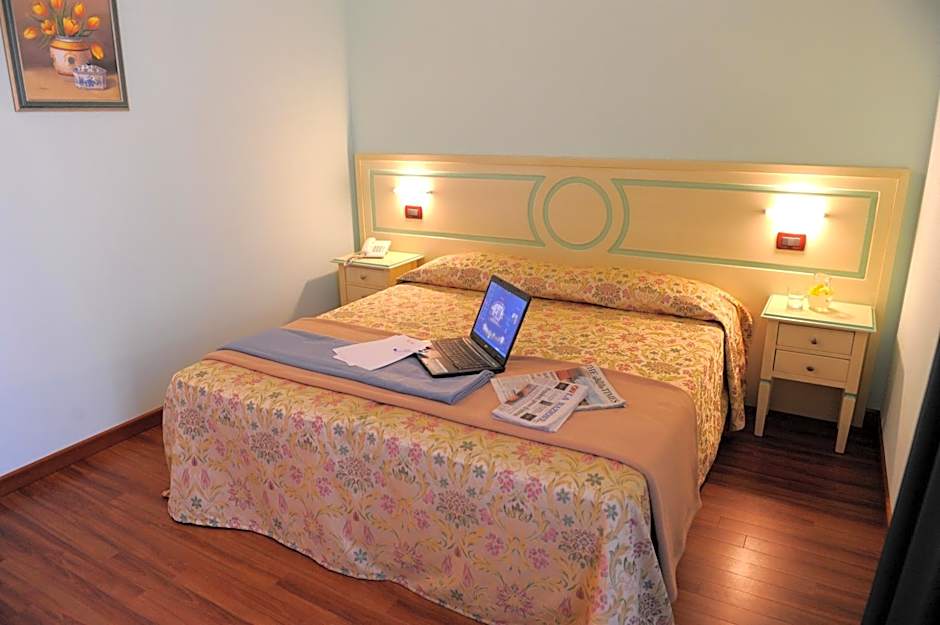Hotel Plazza