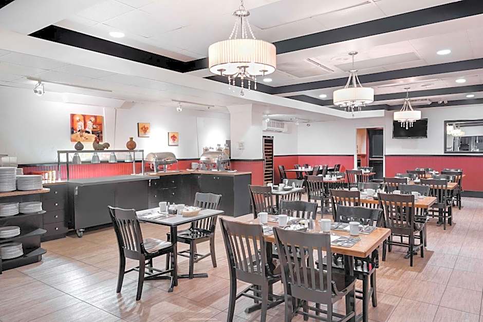 Ramada Plaza by Wyndham Gatineau/Manoir du Casino