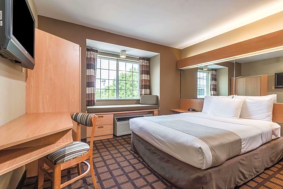 Microtel Inn & Suites By Wyndham West Chester