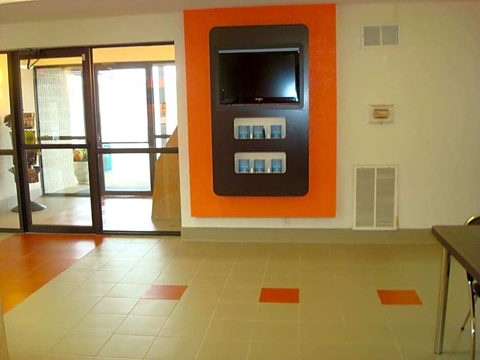 Motel 6-Arkadelphia, AR