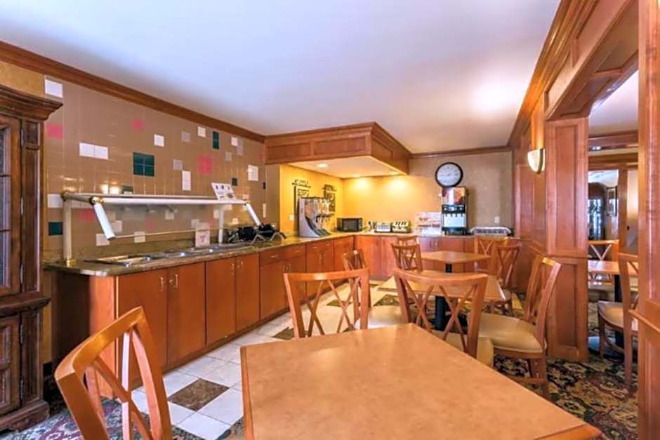 Studio 6 Suites Tupelo, MS