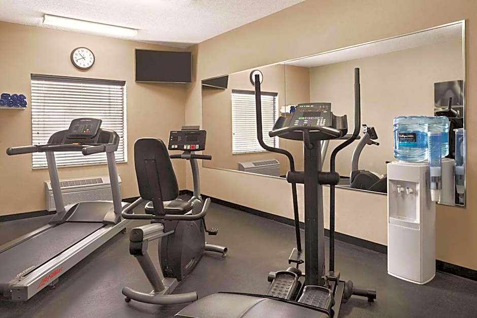 Country Inn & Suites by Radisson, Dayton South, OH