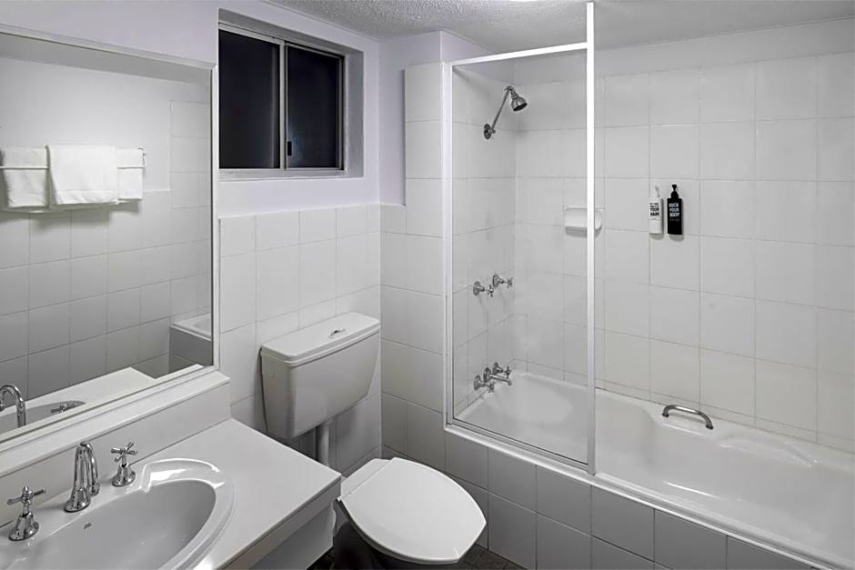 Ibis Styles Orange Hotel