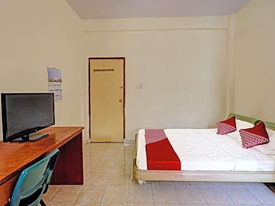 OYO 91636 Kak Dadut Homestay