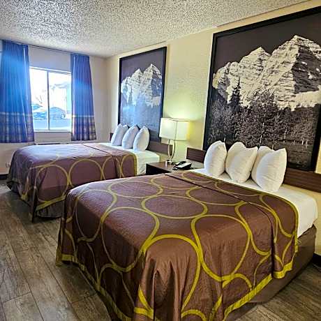 Double Room with Two Double Beds - Non-Smoking