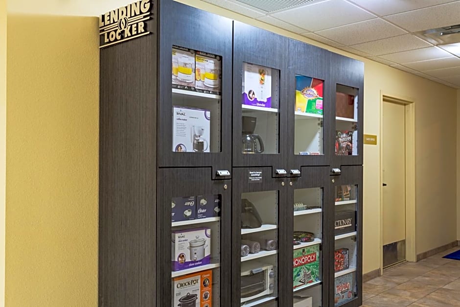 Candlewood Suites Tallahassee, an IHG Hotel