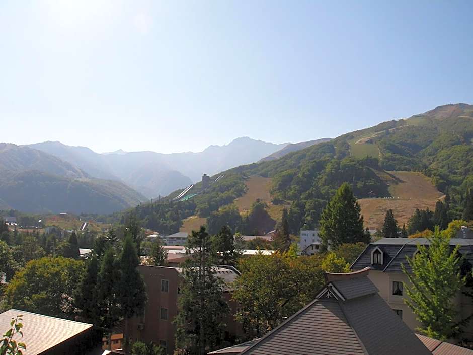 Hotel Weisser Hof Happei