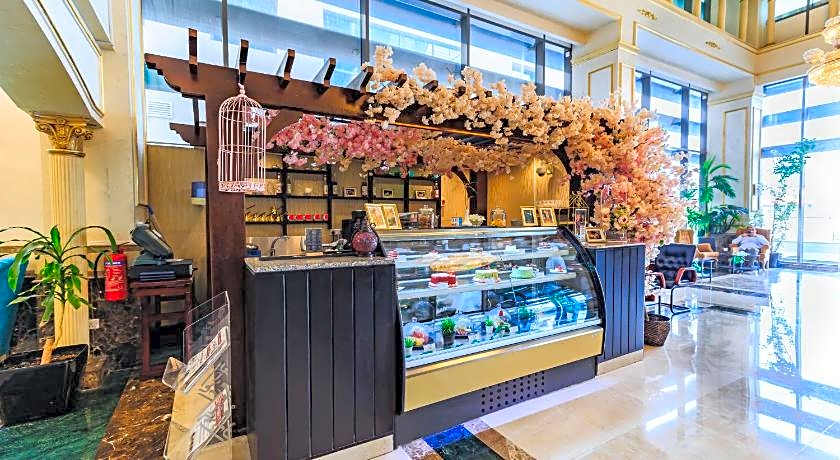 Sapphire Plaza Hotel