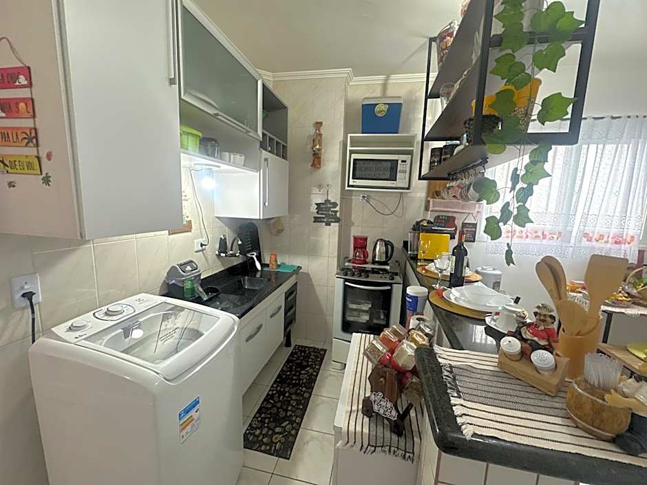 Apto Vista Mar 50m da Praia com estacionamento - O Cantinho da Sol