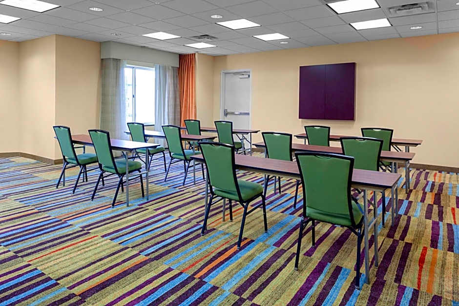 Fairfield Inn & Suites by Marriott Seymour