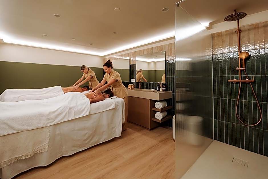 MS AGUAMARINA SUITES