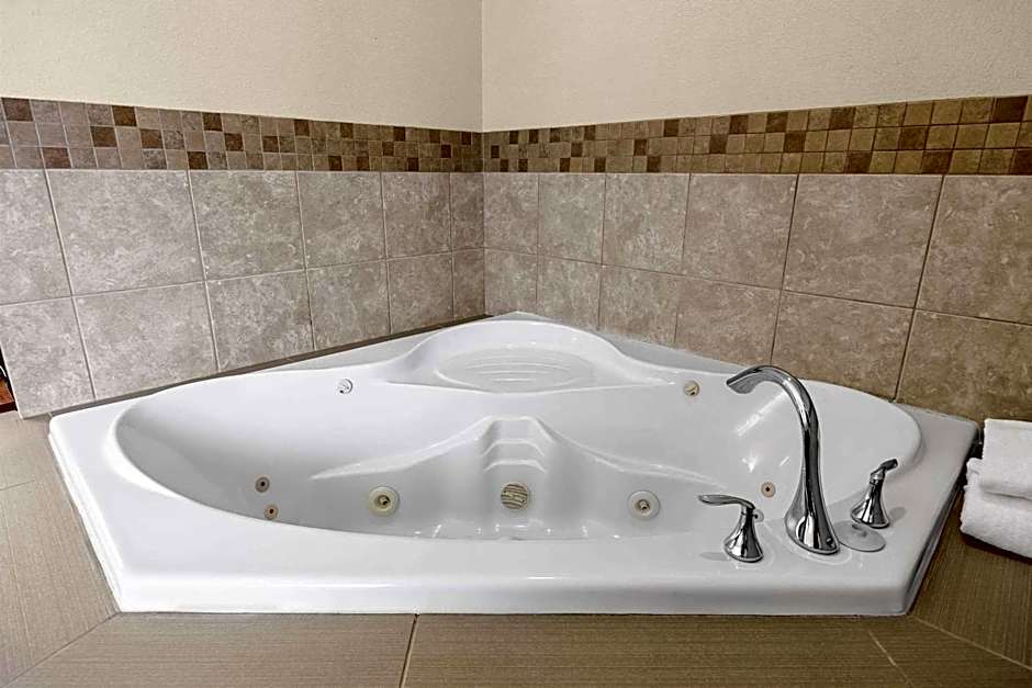 Comfort Inn & Suites Pueblo