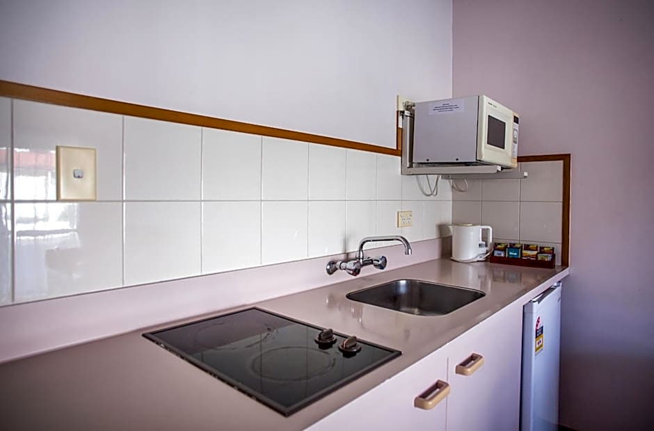 Bennetts Thermal Pools Motor Inn