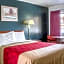 Econo Lodge University