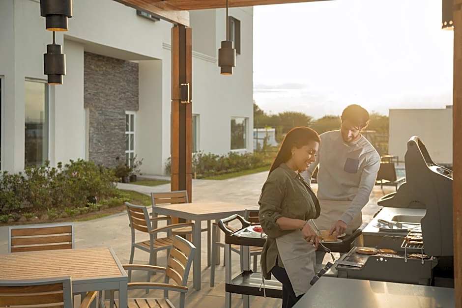 Staybridge Suites Silao By IHG