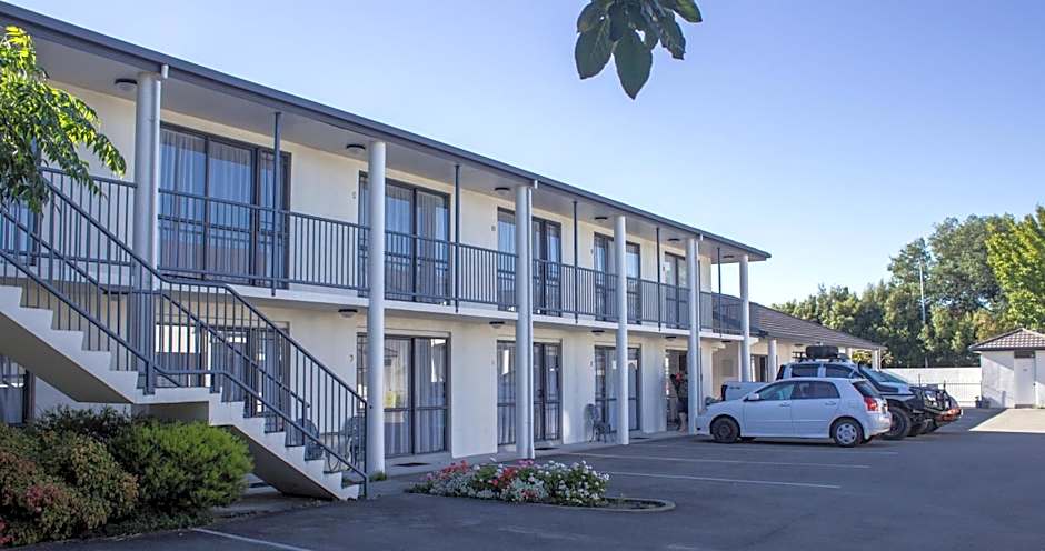 ASURE Phoenix Motor Inn