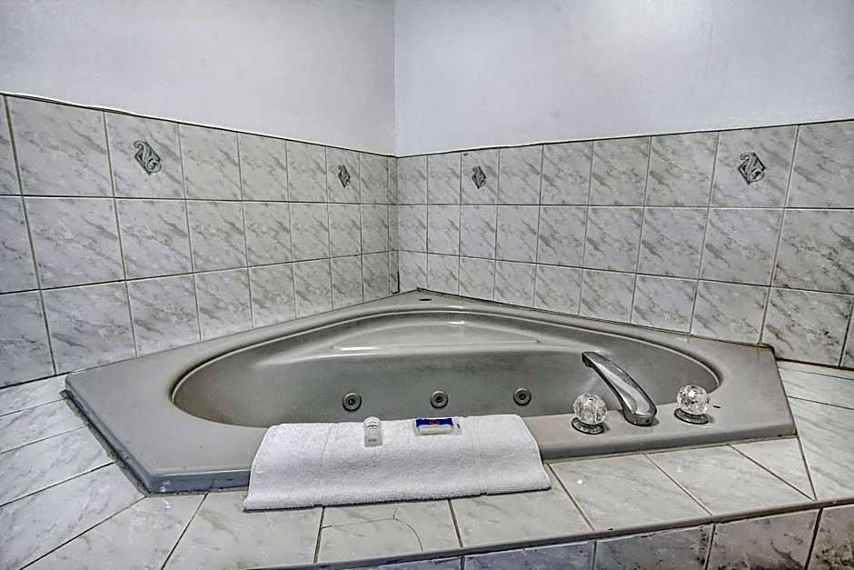 Motel 6-Windsor, ON