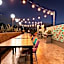 Eazy Living Tijuana Centro