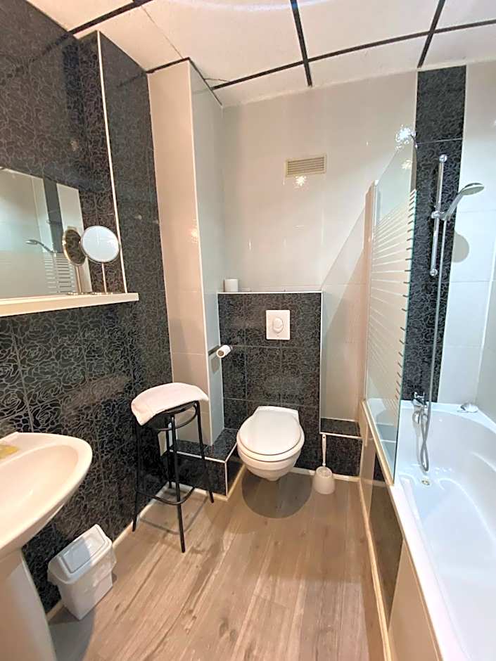 Grand Hôtel De La Poste