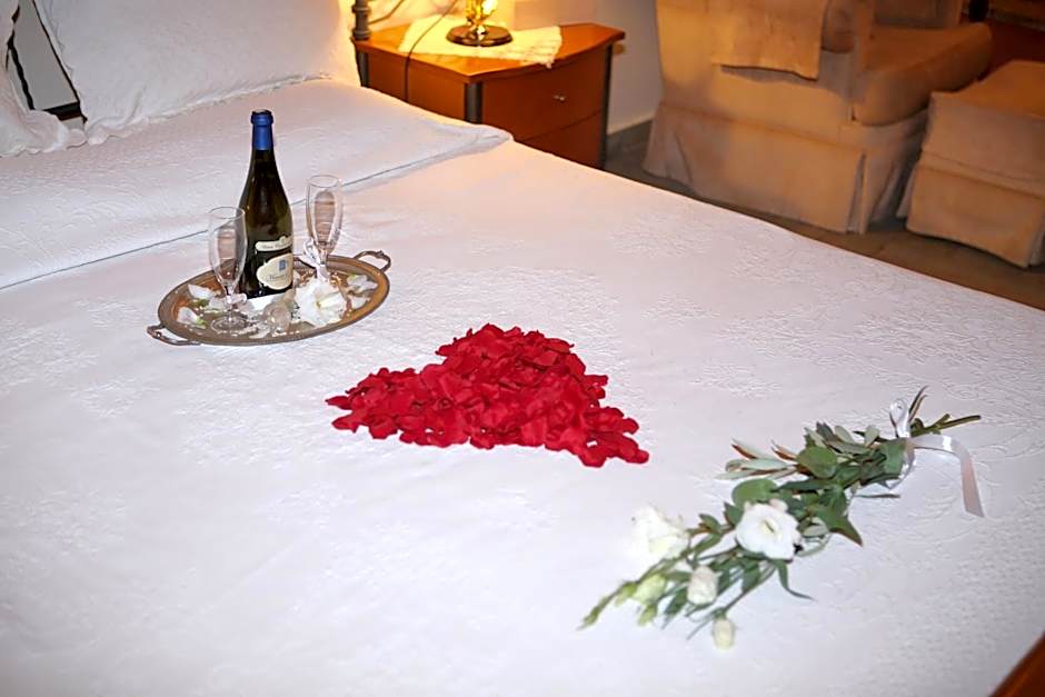 Ganimede Hotel, Galaxidi