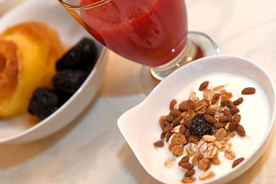 Hotel Silene Parking and Garage