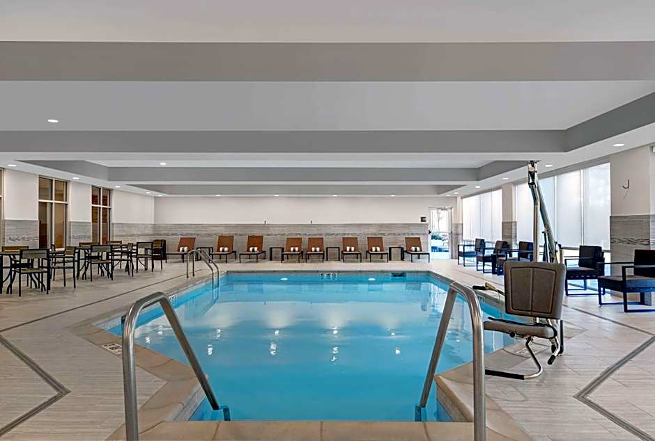 Homewood Suites by Hilton Edison Woodbridge, NJ