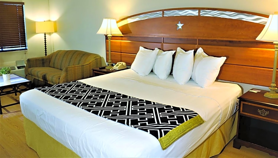 Monte Carlo Inn- Near Disney