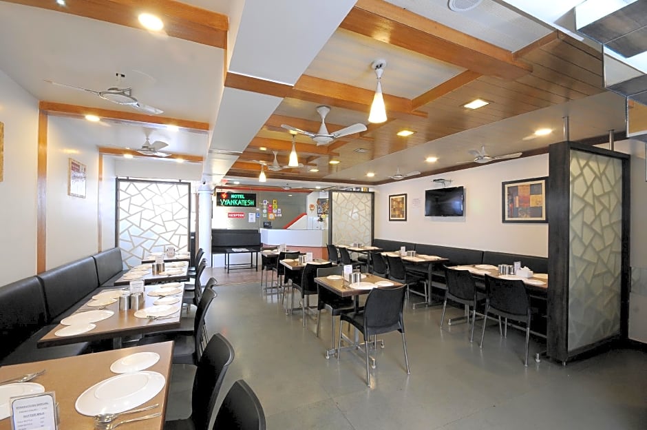 Vyankatesh Hotel